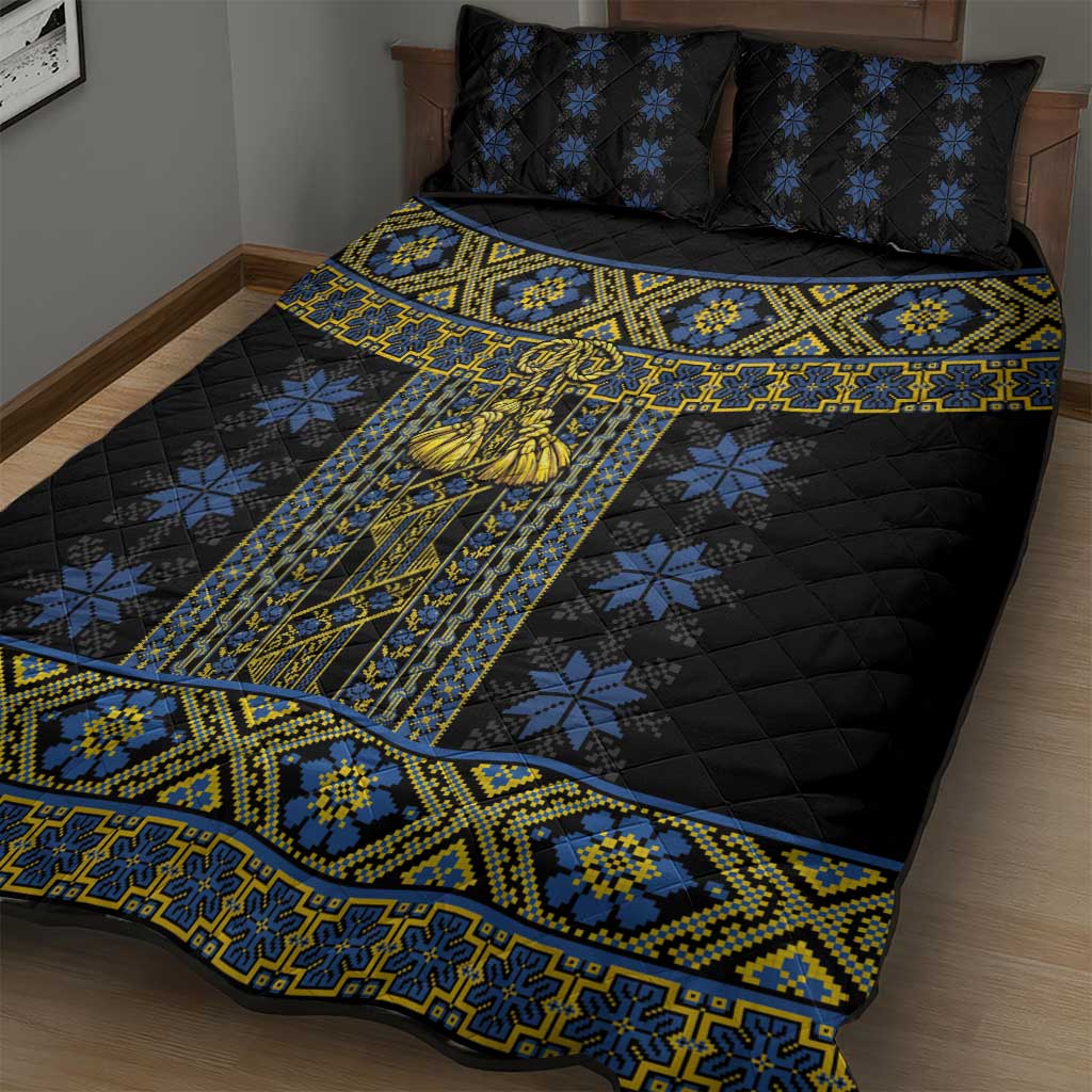 Ukraine Quilt Bed Set Traditional Braided Rope Belt Folk Pattern National Color