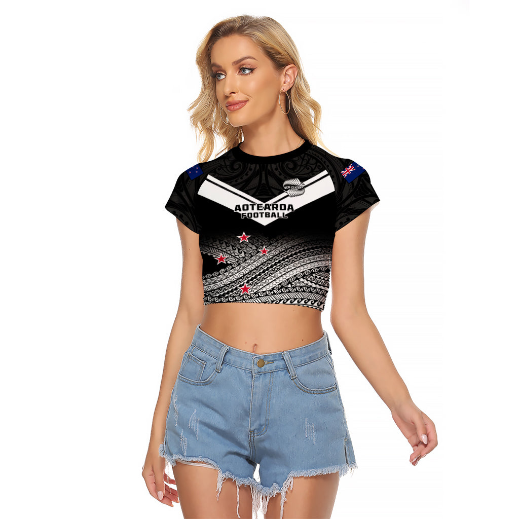 Aotearoa Football Raglan Cropped T Shirt Go New Zealand Maori Fern Pattern - Wonder Print Shop