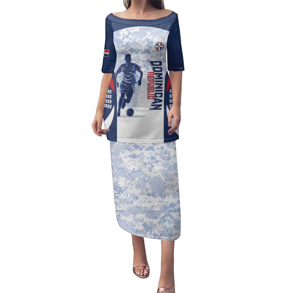 Custom Dominican Republic Football Family Matching Puletasi and Hawaiian Shirt Vamos Los Quisqueyanos - Wonder Print Shop