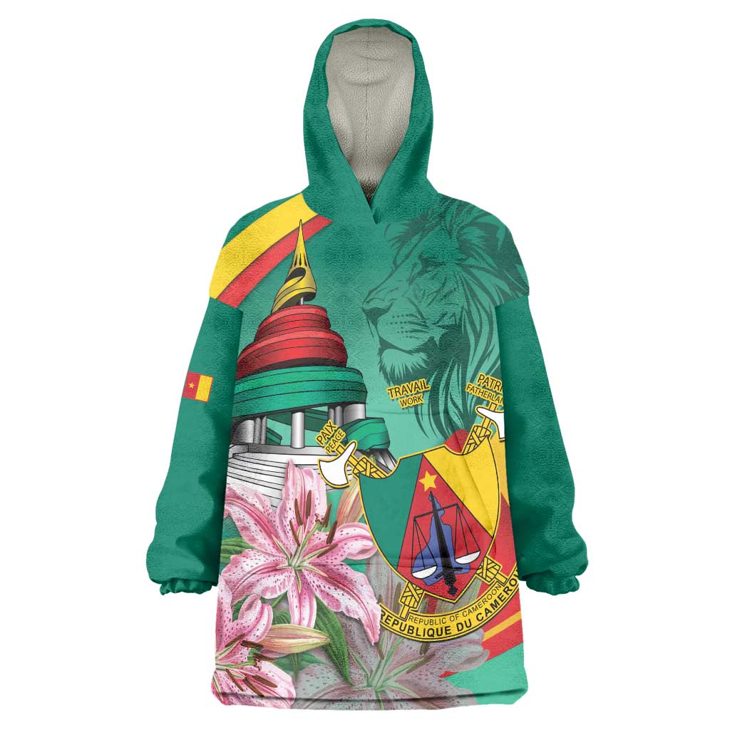 Cameroon National Day Wearable Blanket Hoodie Cameroun Reunification Monument Lily Flowers