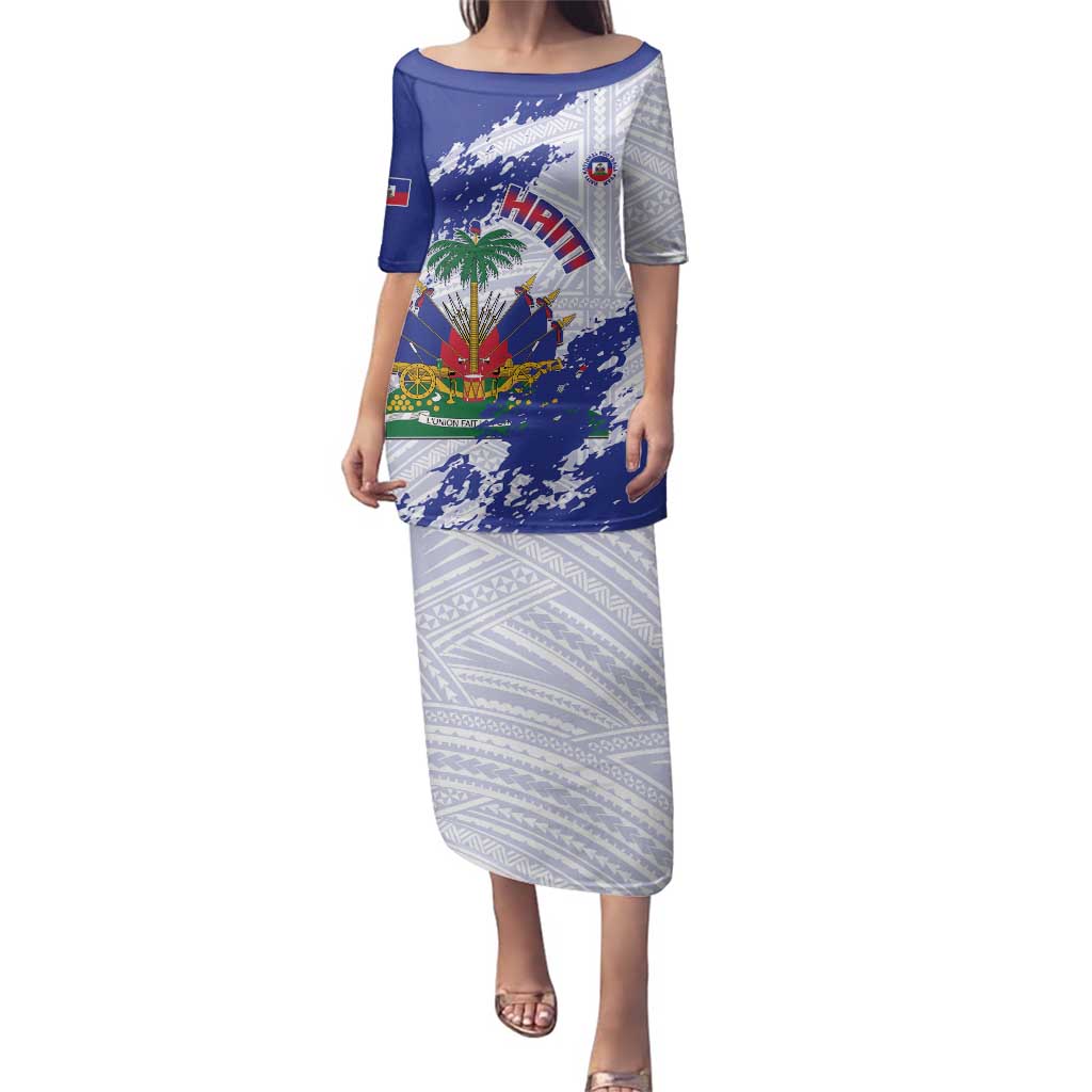 Custom Haiti Football Family Matching Puletasi and Hawaiian Shirt Les Grenadiers Blue Grunge Polynesian Tattoo - Wonder Print Shop