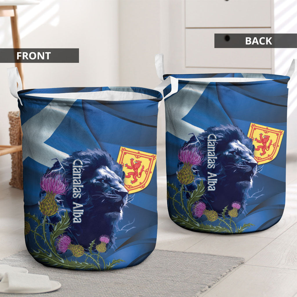 Cianalas Alba Scotland Laundry Basket Scottish Lion and Thistle Blue Version