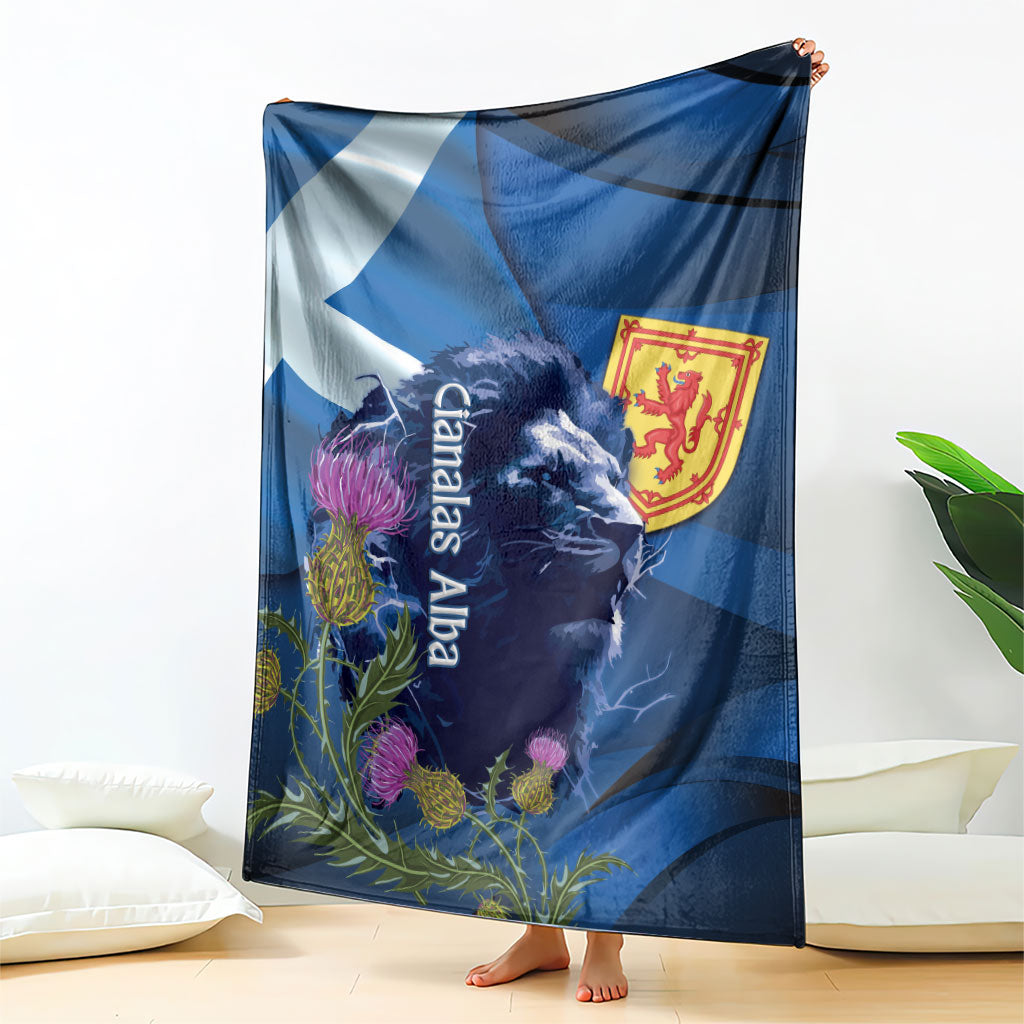 Cianalas Alba Scotland Blanket Scottish Lion and Thistle Blue Version