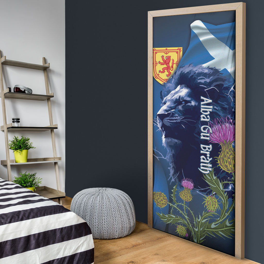Cianalas Alba Scotland Door Cover Scottish Lion and Thistle Blue Version