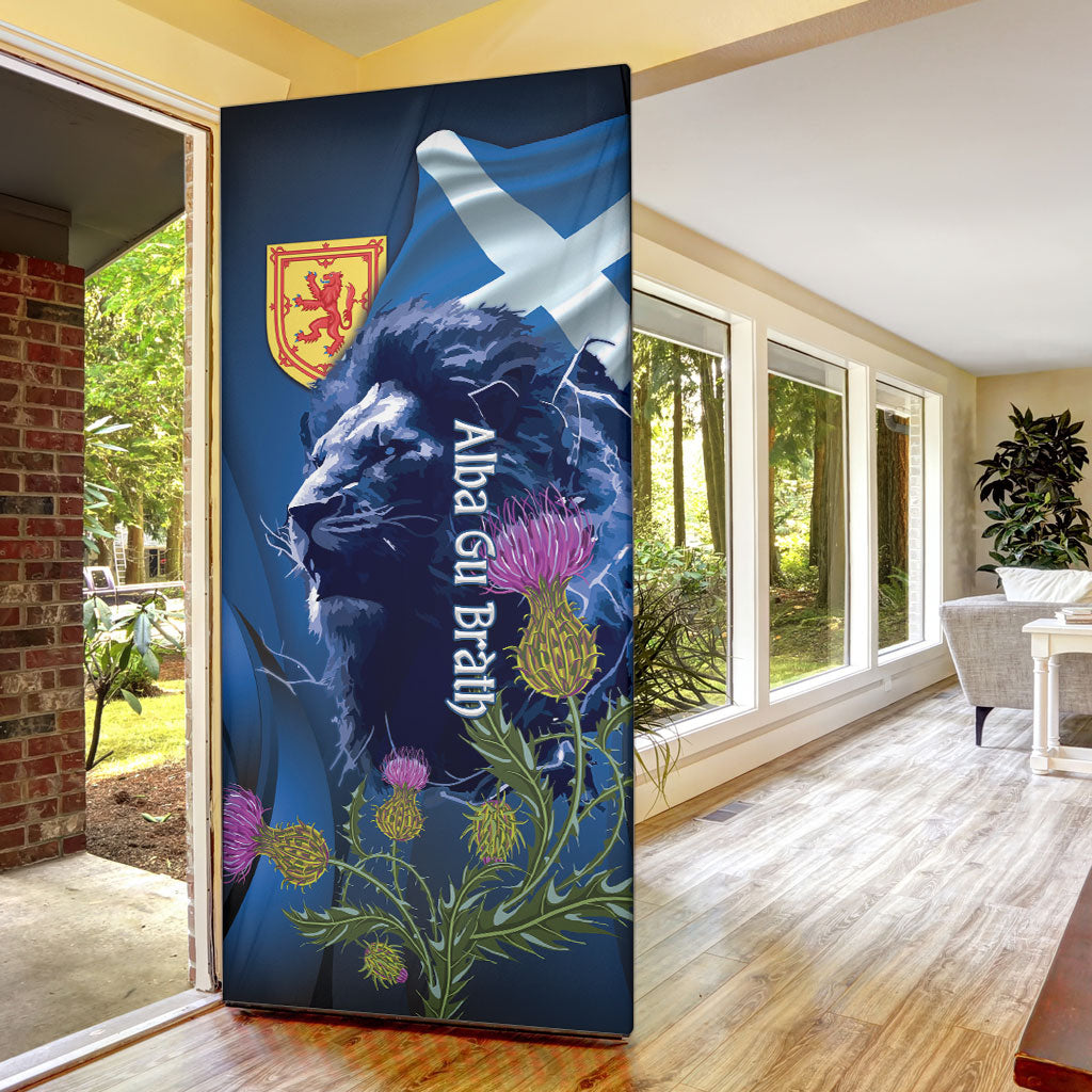 Cianalas Alba Scotland Door Cover Scottish Lion and Thistle Blue Version