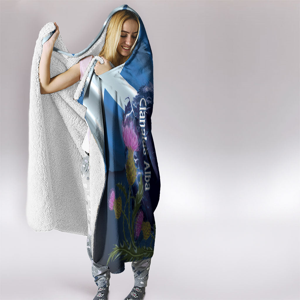 Cianalas Alba Scotland Hooded Blanket Scottish Lion and Thistle Blue Version