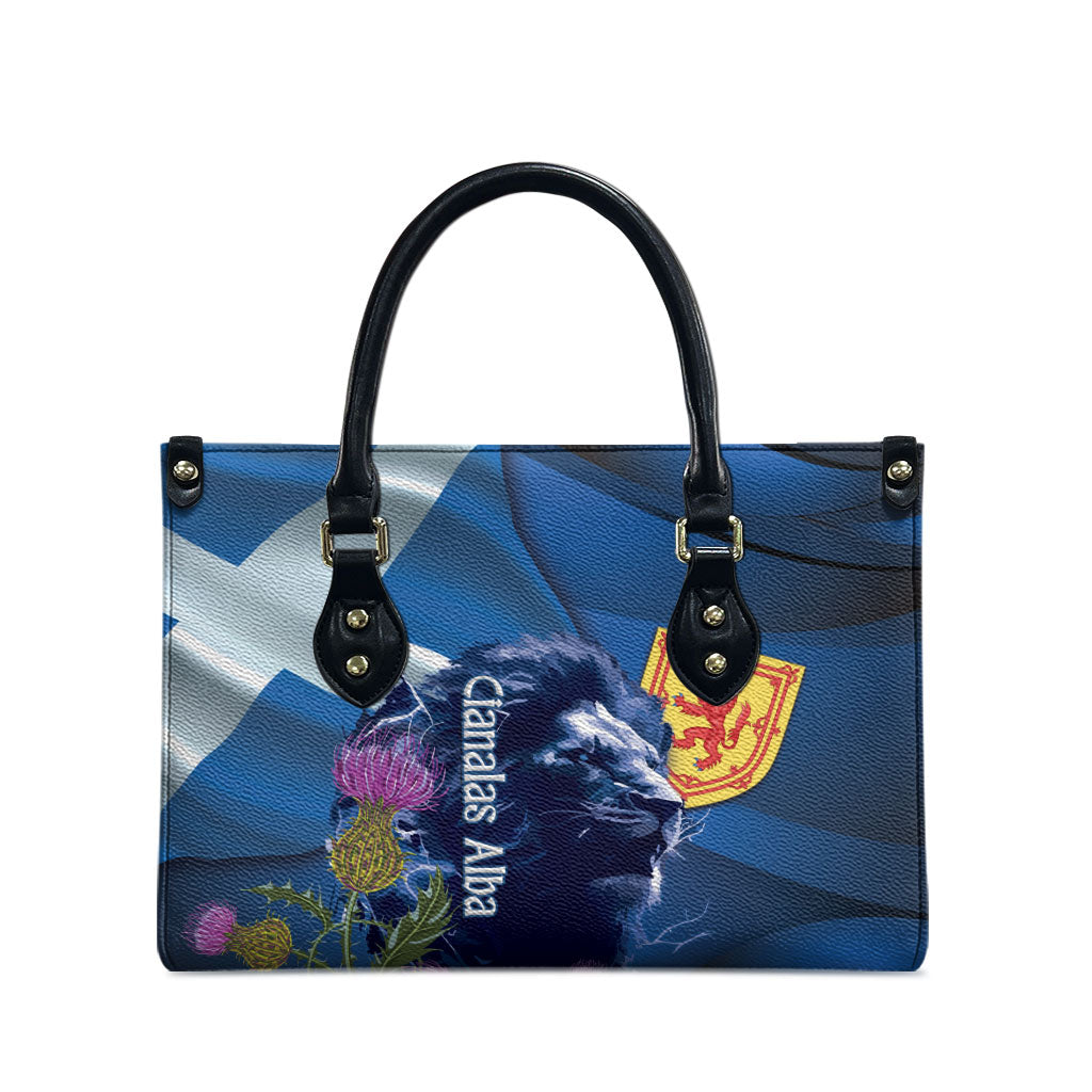 Cianalas Alba Scotland Leather Bag Scottish Lion and Thistle Blue Version