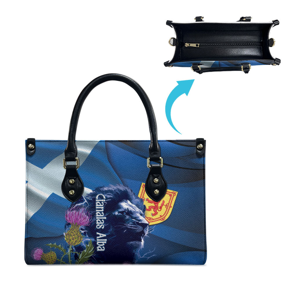 Cianalas Alba Scotland Leather Bag Scottish Lion and Thistle Blue Version