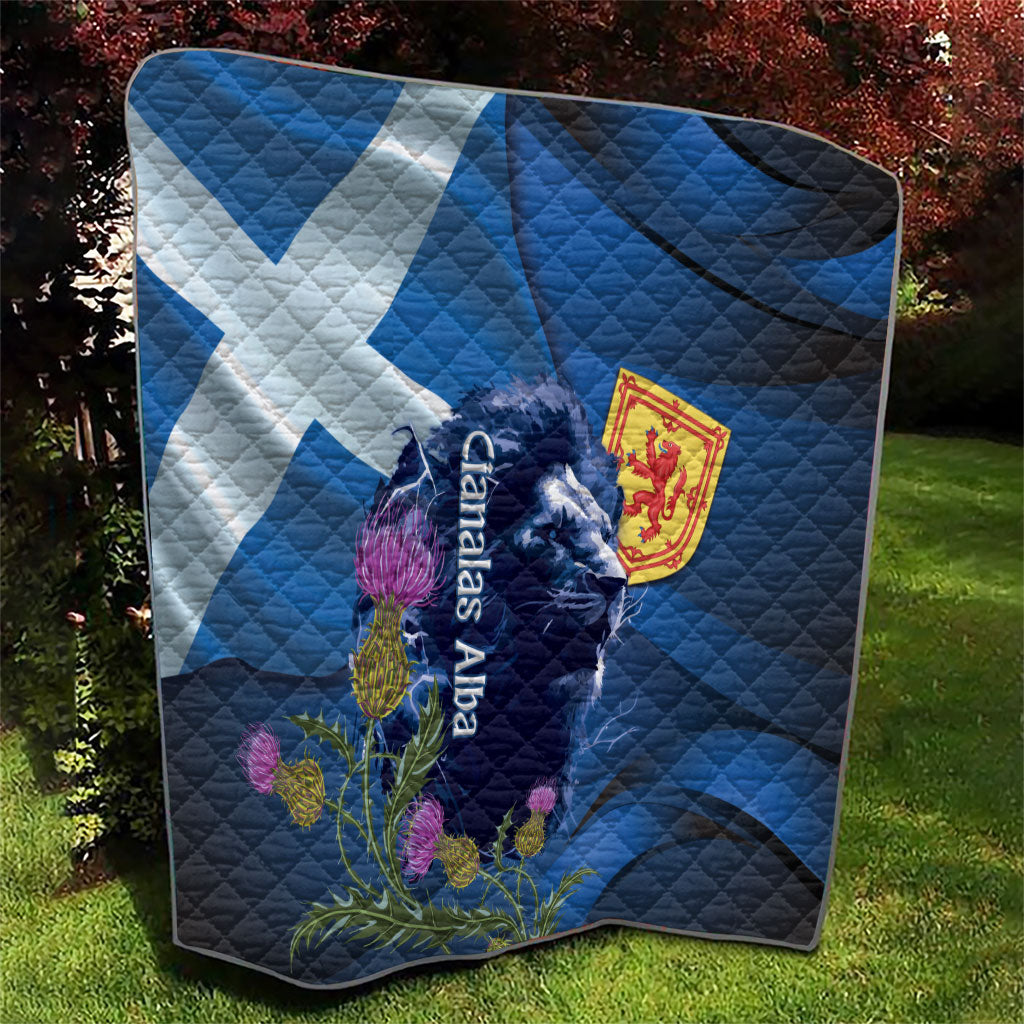 Cianalas Alba Scotland Quilt Scottish Lion and Thistle Blue Version