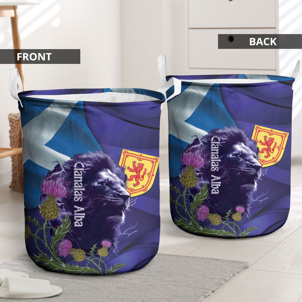 Cianalas Alba Scotland Laundry Basket Scottish Lion and Thistle Purple Version