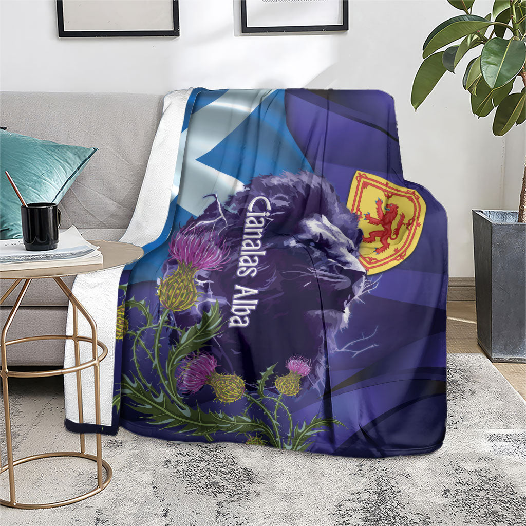 Cianalas Alba Scotland Blanket Scottish Lion and Thistle Purple Version
