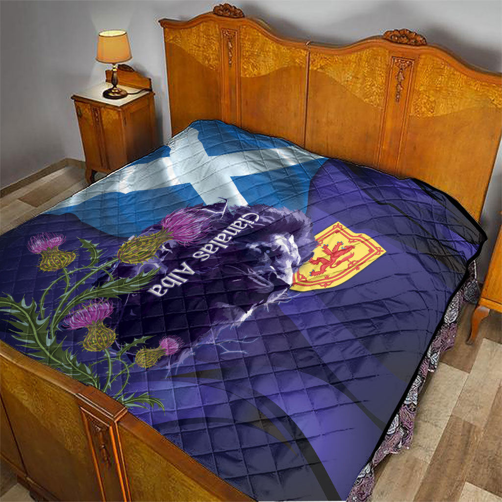 Cianalas Alba Scotland Quilt Scottish Lion and Thistle Purple Version