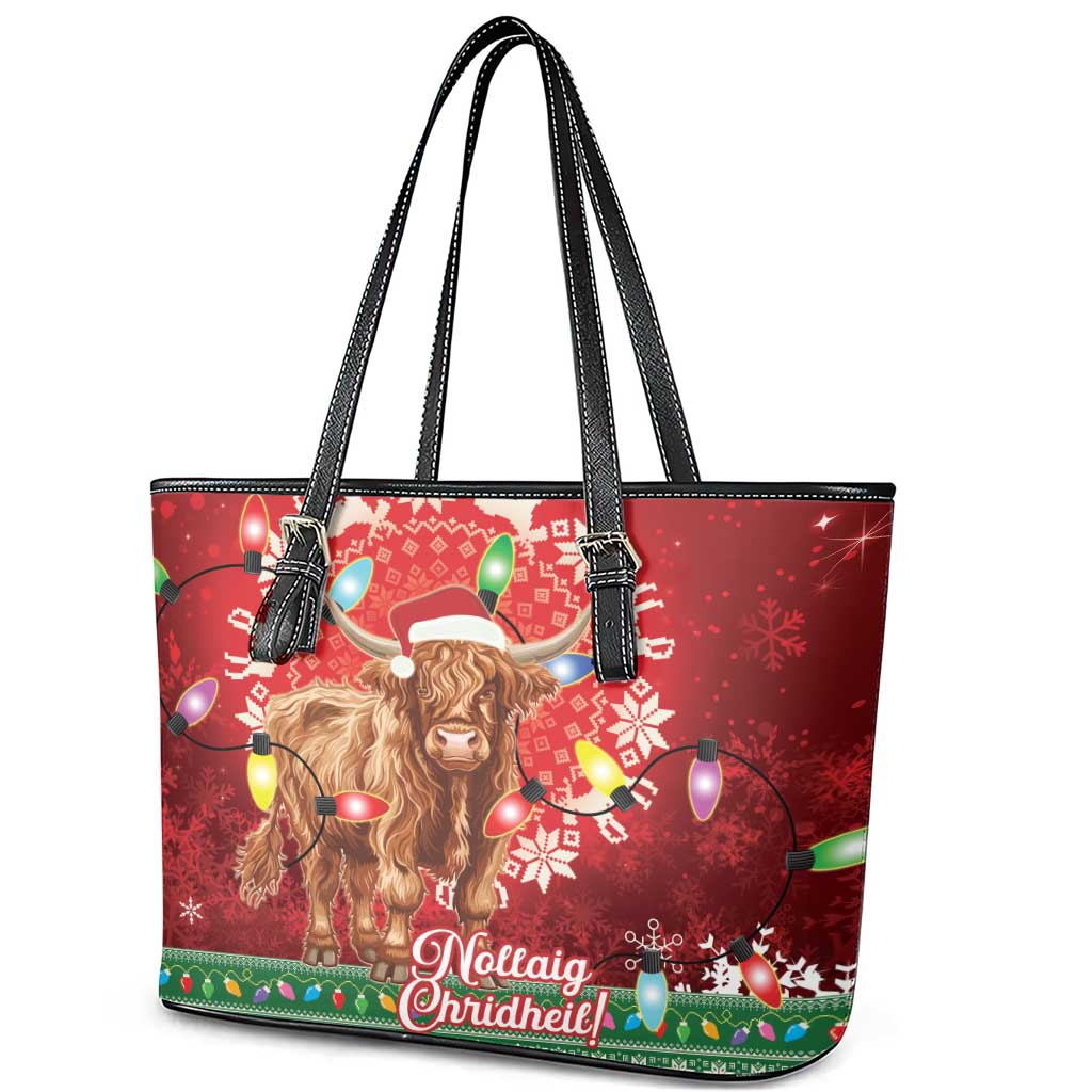 Scotland Christmas Leather Tote Bag Highland Cow Santa - Nollaig Chridheil! - Wonder Print Shop