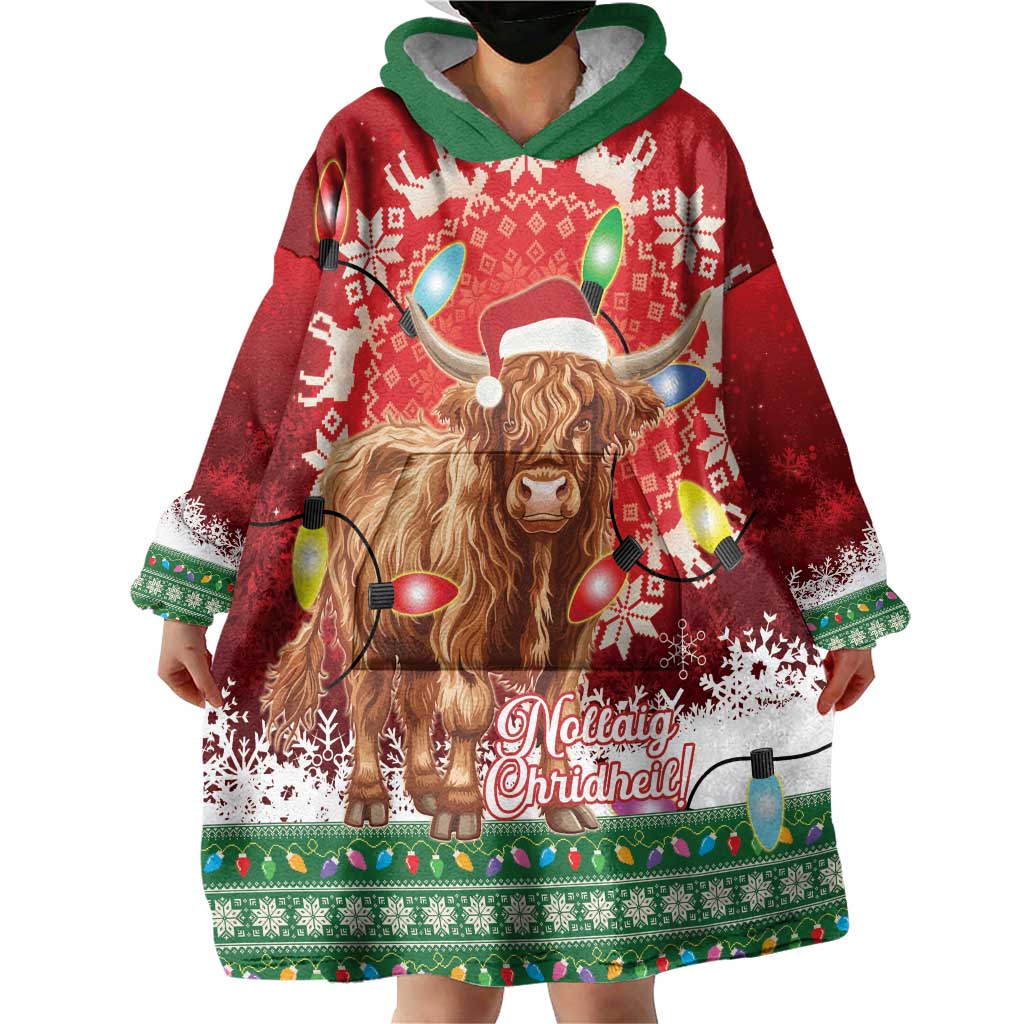 Scotland Christmas Wearable Blanket Hoodie Highland Cow Santa - Nollaig Chridheil! - Wonder Print Shop