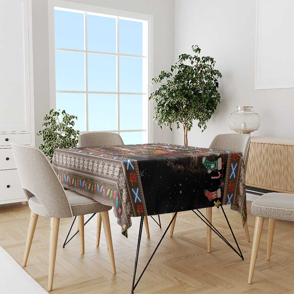 Scotland Christmas Tablecloth Merry Yule Log - Wonder Print Shop