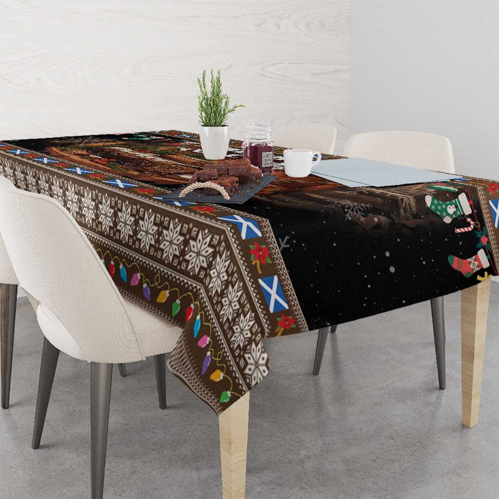 Scotland Christmas Tablecloth Merry Yule Log - Wonder Print Shop