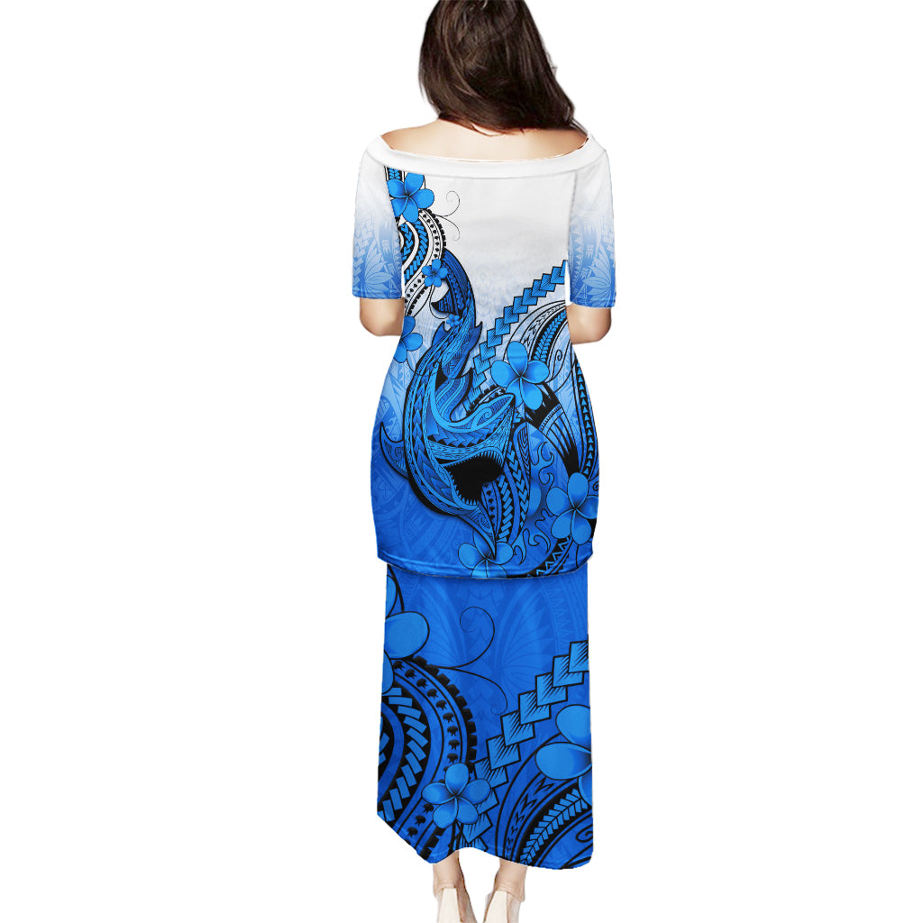 Hawaii Puletasi Polynesian Shark Tattoo With Plumeria Blue Gradient - Wonder Print Shop
