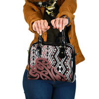 new-zealand-shoulder-handbag-aotearoa-kowhaiwhai-mix-taniko-art