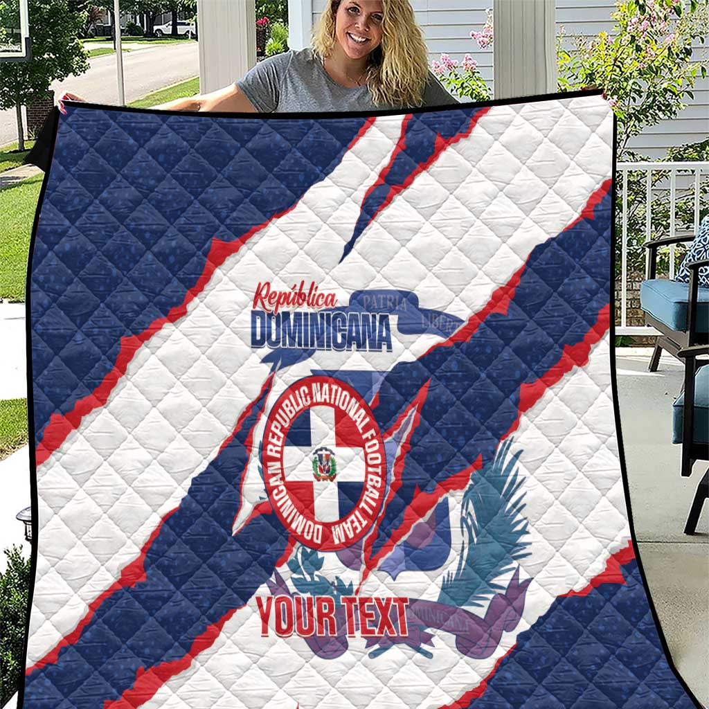 Custom Dominican Republic Football Quilt Los Quisqueyanos Crack Style