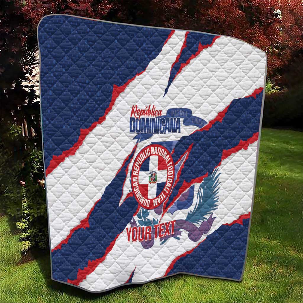Custom Dominican Republic Football Quilt Los Quisqueyanos Crack Style