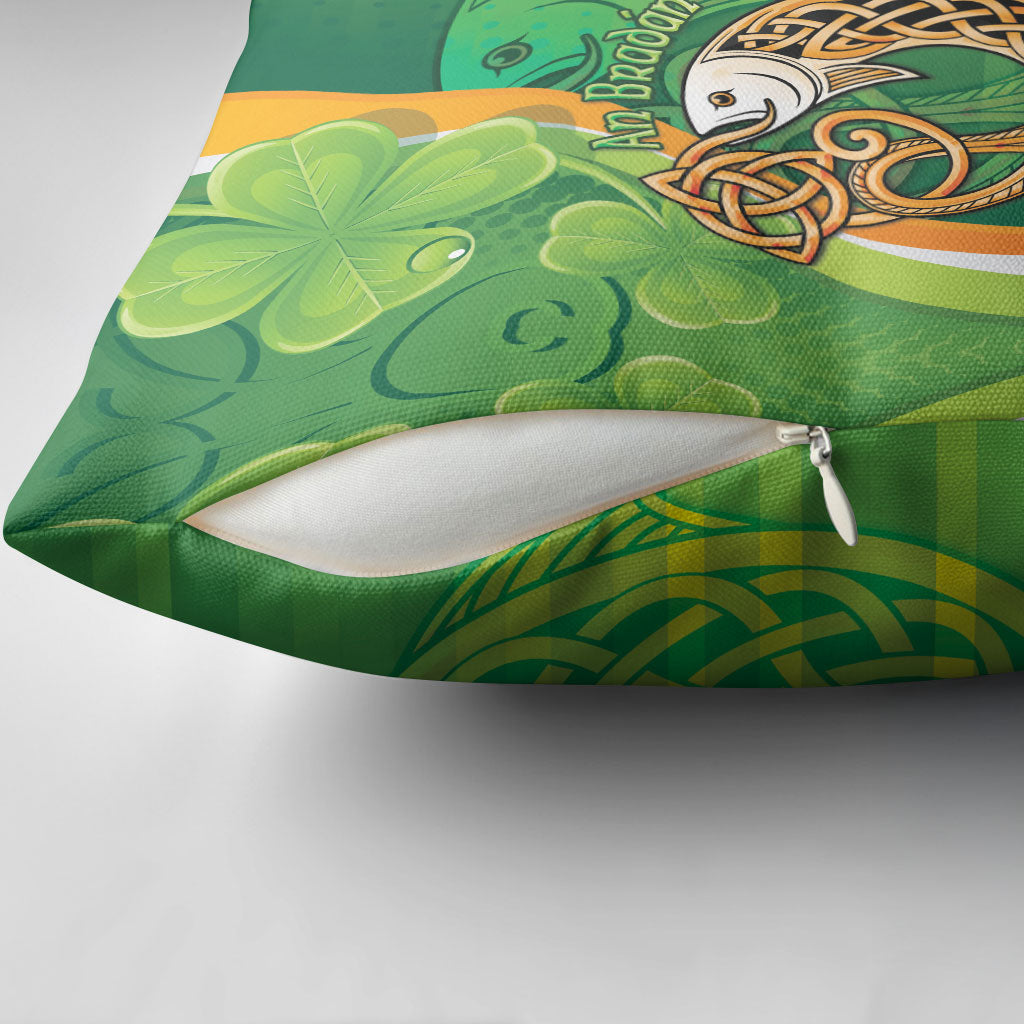 Salmon of Knowledge Ireland Pillow Cover Celtic Mythology An Bradan Feasa