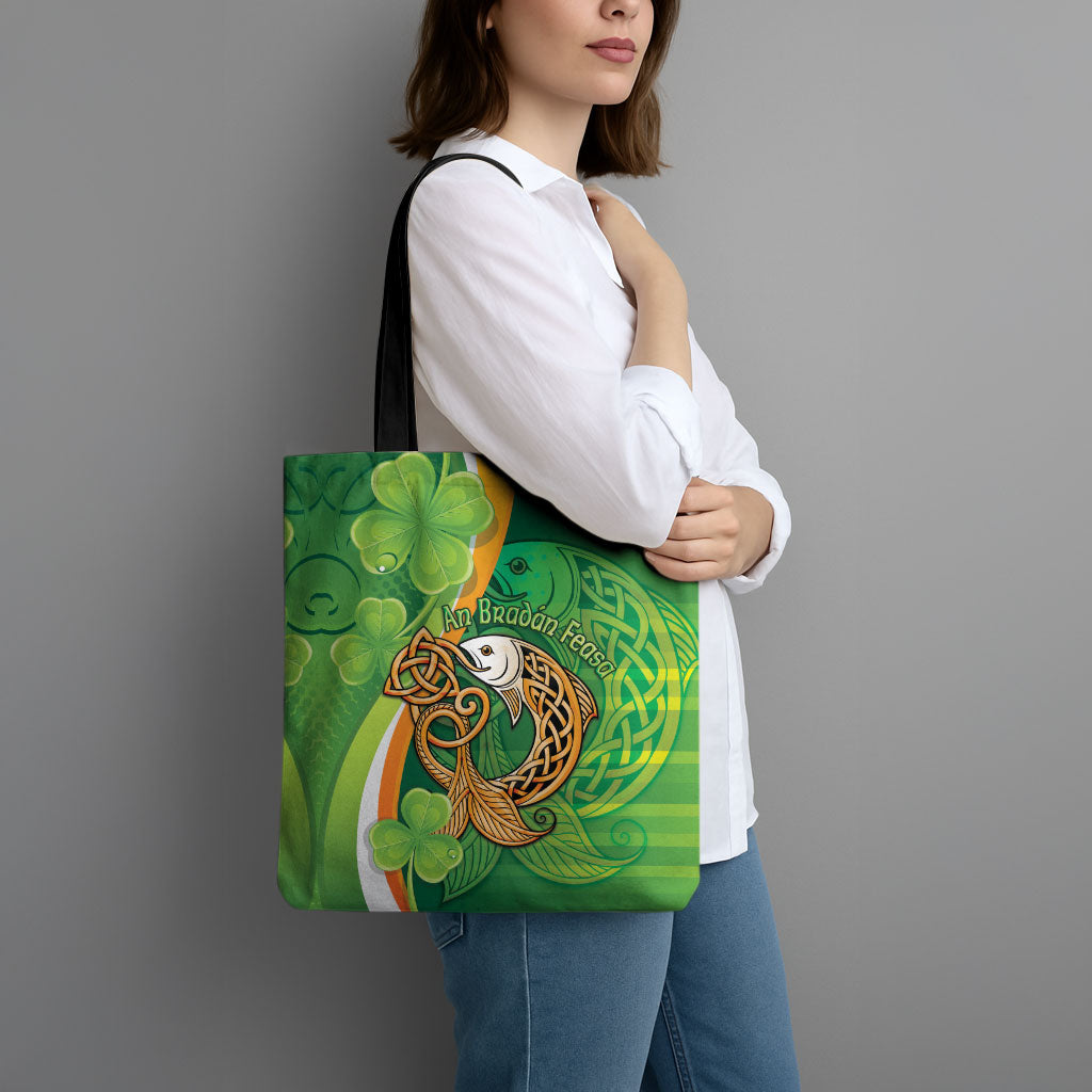 Salmon of Knowledge Ireland Tote Bag Celtic Mythology An Bradan Feasa