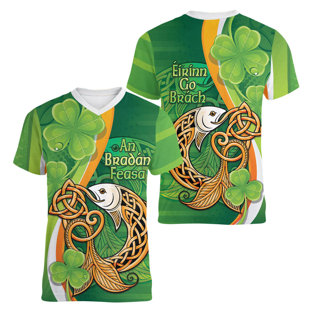 Salmon of Knowledge Ireland Women V-Neck T-Shirt Celtic Mythology An Bradan Feasa