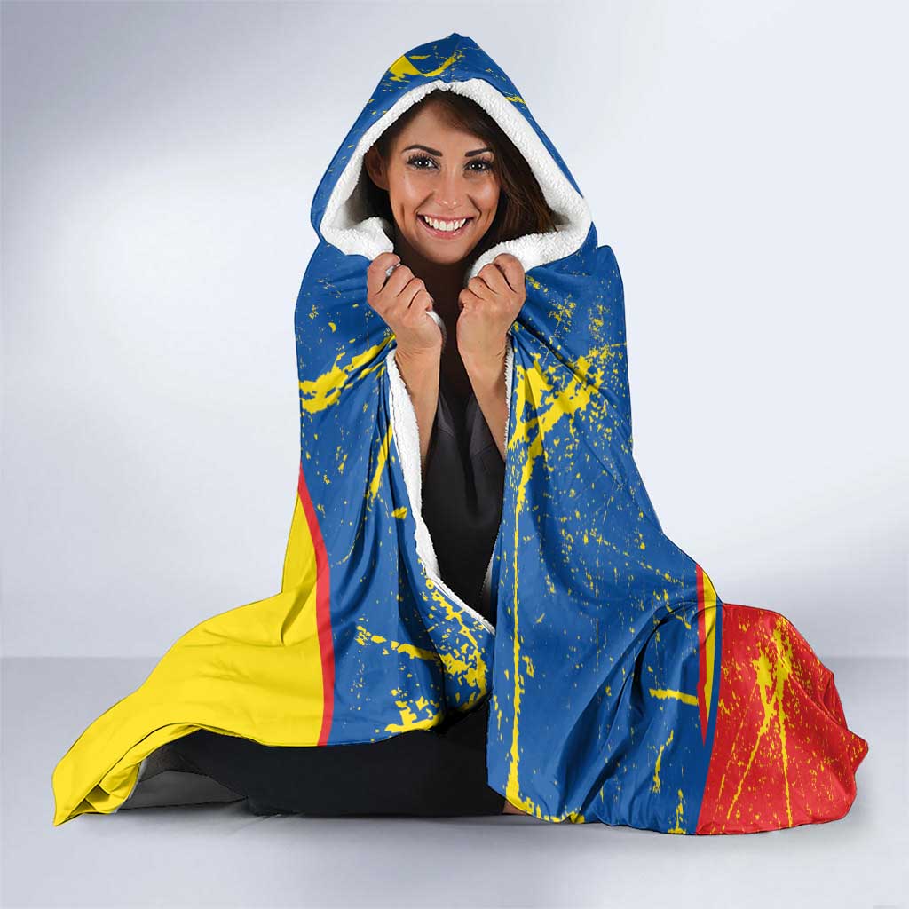 Personalized Ecuador Independence Day Hooded Blanket Coat Of Arms Grunge Style - Wonder Print Shop