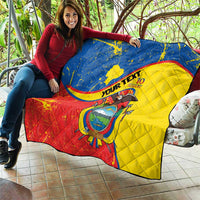 Personalized Ecuador Independence Day Quilt Coat Of Arms Grunge Style - Wonder Print Shop
