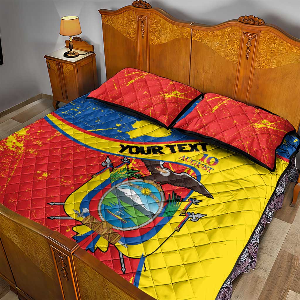 Personalized Ecuador Independence Day Quilt Bed Set Coat Of Arms Grunge Style - Wonder Print Shop