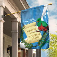 Guatemala Independence Day Garden Flag Coat Of Arms With Resplendent Quetzal Grunge Style - Wonder Print Shop