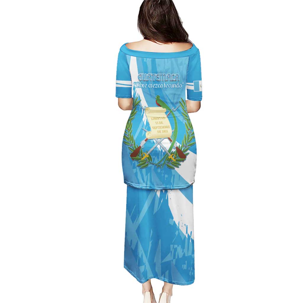 Guatemala Independence Day Puletasi Coat Of Arms With Resplendent Quetzal Grunge Style - Wonder Print Shop