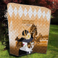 Kentucky Horse Racing Quilt Derby Mint Julep Girl - Gold Pastel LT14