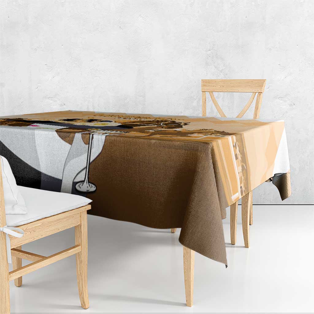 Kentucky Horse Racing Tablecloth Derby Mint Julep Girl - Gold Pastel LT14