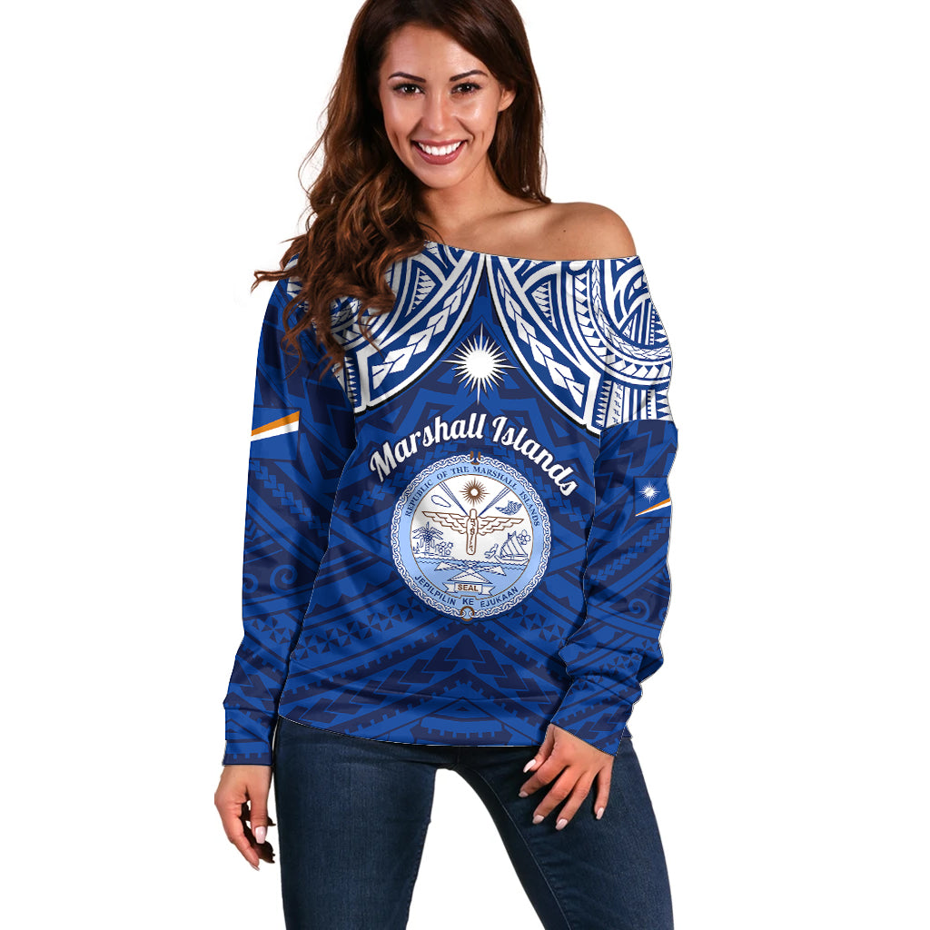 Personalised Marshall Islands Off Shoulder Sweater Blue Polynesian Tribal Mix Coat Of Arms - Wonder Print Shop