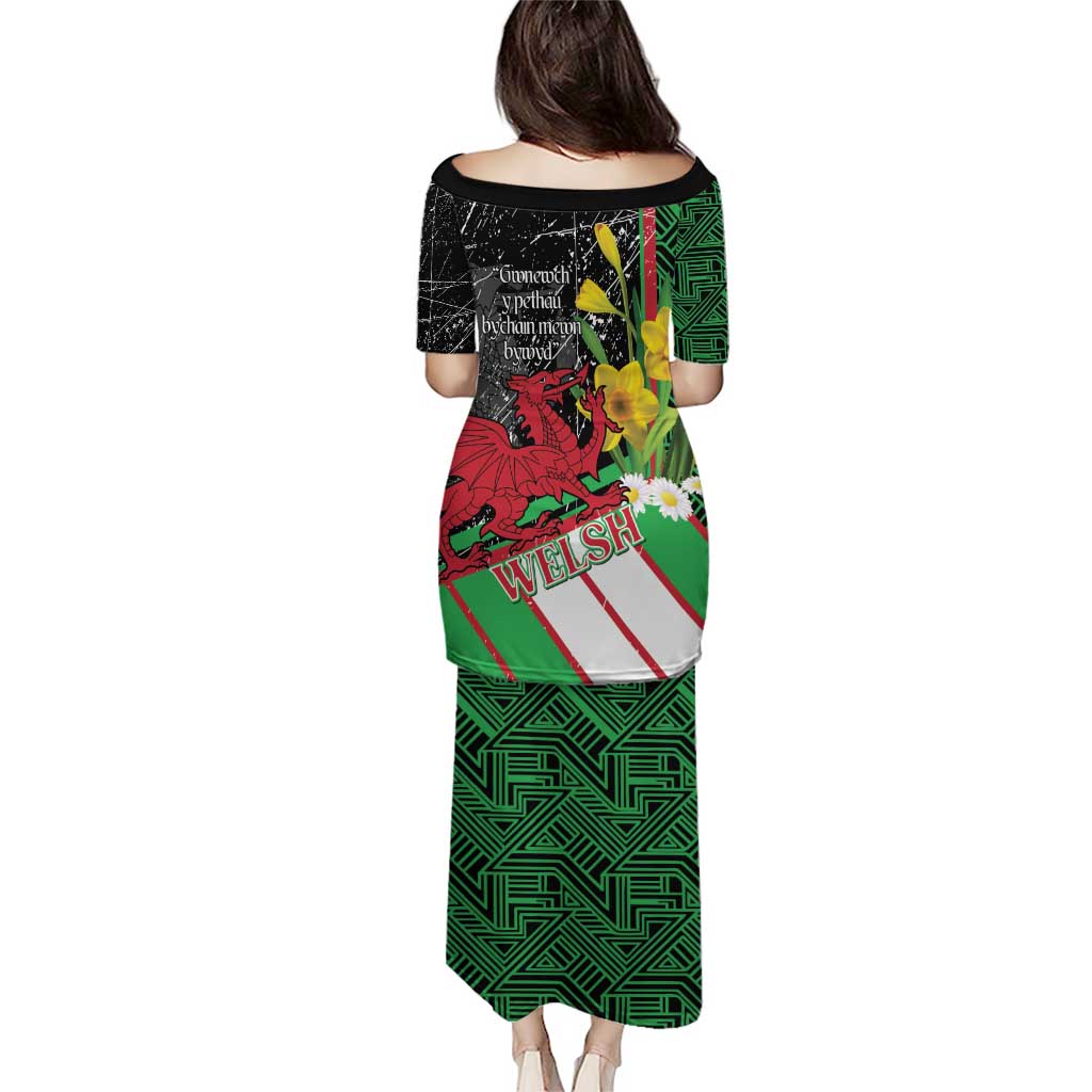 Wales Saint David's Day Family Matching Puletasi and Hawaiian Shirt Cymru Am Byth Welsh Dragon - Wonder Print Shop
