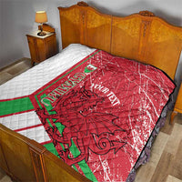 Wales Football Custom Quilt 2026 Come On Cymru Grunge Style - Wonder Print Shop