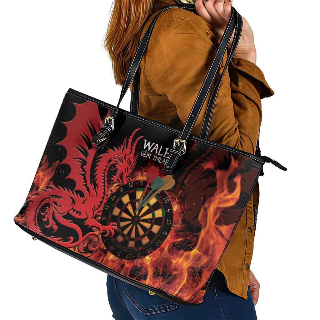 Wales Darts Leather Tote Bag Cymru Dragon Gem Ymlaen Flaming Vibes - Wonder Print Shop
