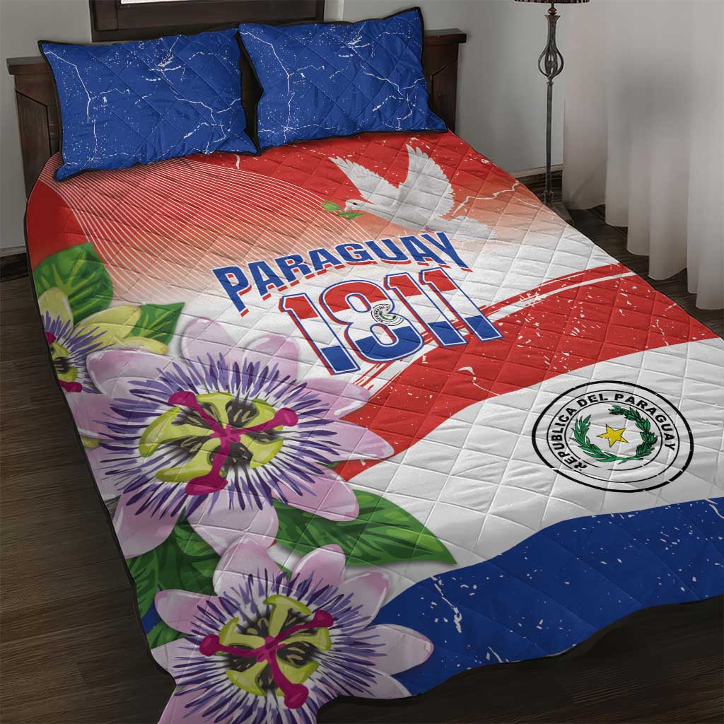 Paraguay 1811 Independence Day Quilt Bed Set Grunge Flag Mix Passion Flowers
