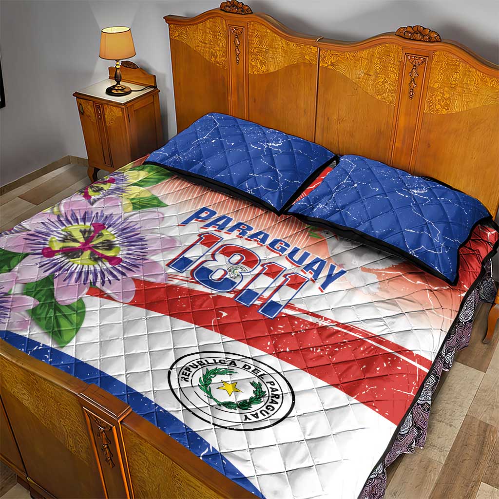 Paraguay 1811 Independence Day Quilt Bed Set Grunge Flag Mix Passion Flowers