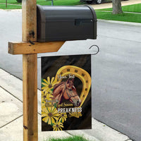 Personalized Preakness Horse Racing Garden Flag Horseshoe With Black-Eyed Susans