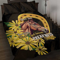 Personalized Preakness Horse Racing Quilt Bed Set Horseshoe With Black-Eyed Susans
