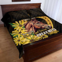 Personalized Preakness Horse Racing Quilt Bed Set Horseshoe With Black-Eyed Susans