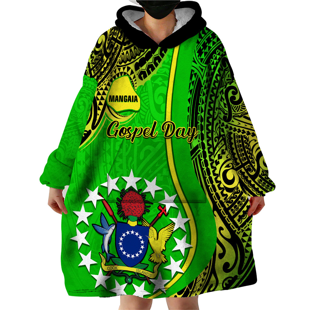 Personalised Cook Islands Wearable Blanket Hoodie Mangaia Gospel Day Green Version - Wonder Print Shop