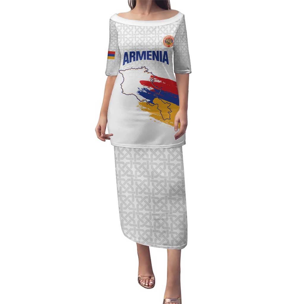 Custom Armenia Football Family Matching Puletasi and Hawaiian Shirt Armenian Map Knot Pattern