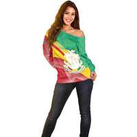 Personalised Guinea Independence Day Off Shoulder Sweater Happy 2 October Guinee Coat Of Arms - Wonder Print Shop
