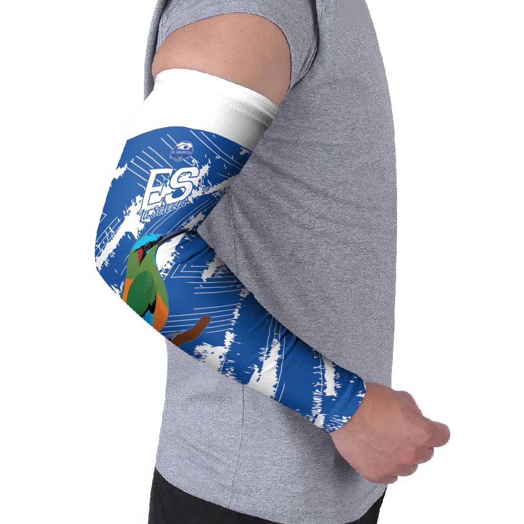 El Salvador Football Custom Arm Sleeves La Selecta Torogoz Grunge Style - Wonder Print Shop