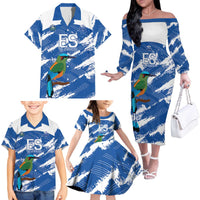 El Salvador Football Custom Family Matching Off The Shoulder Long Sleeve Dress and Hawaiian Shirt La Selecta Torogoz Grunge Style - Wonder Print Shop