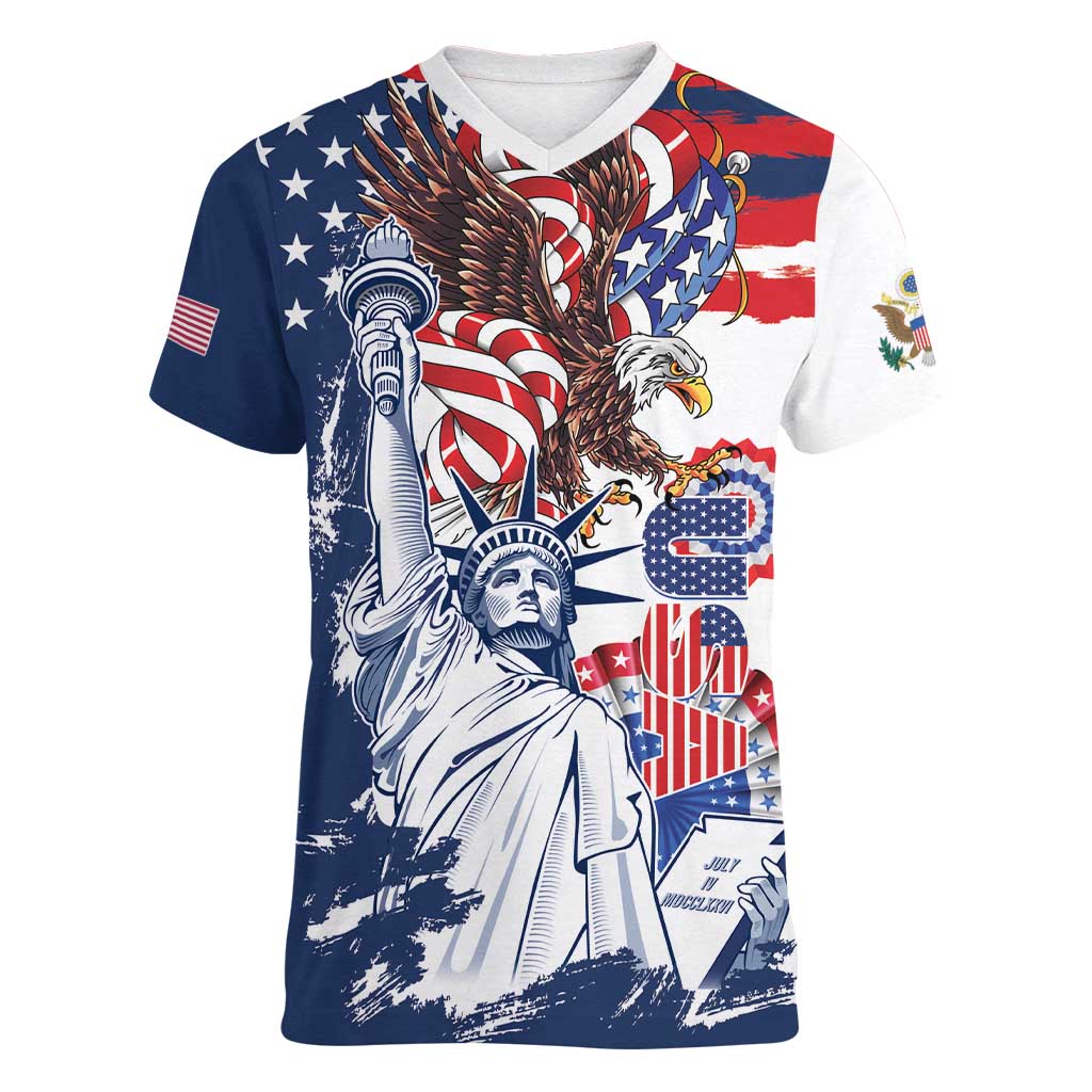 United States 4th Of July Women V-Neck T-Shirt USA Eagle Statue Of Librerty