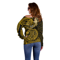 Polynesian Pride Leo Zodiac Off Shoulder Sweater Astrological Sign Tribal Plumeria Gold Galaxy - Wonder Print Shop